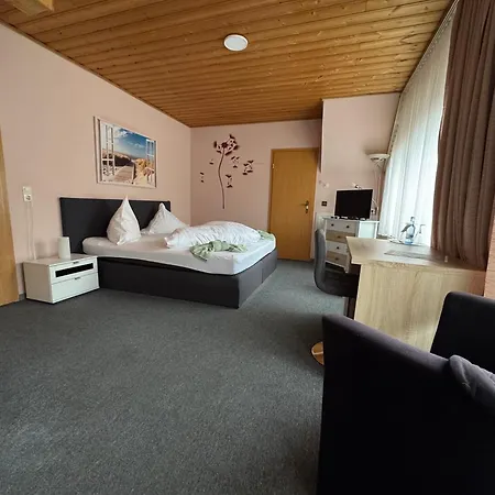 Hotel-restaurant Christine 3* Lübz