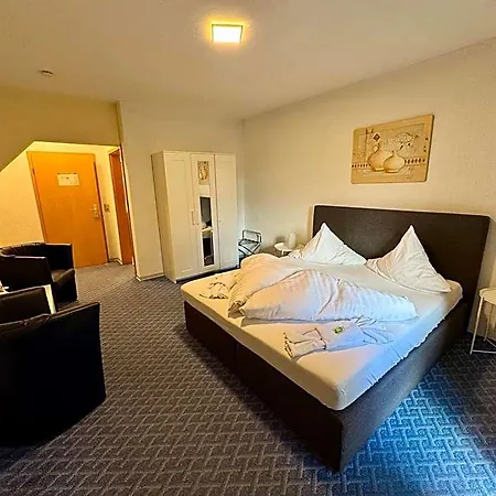 Hotel-restaurant Christine Hotel 3*