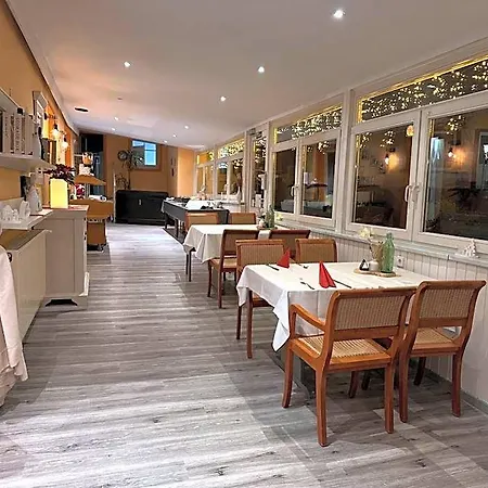 Hotel-restaurant Christine Hotel 3*